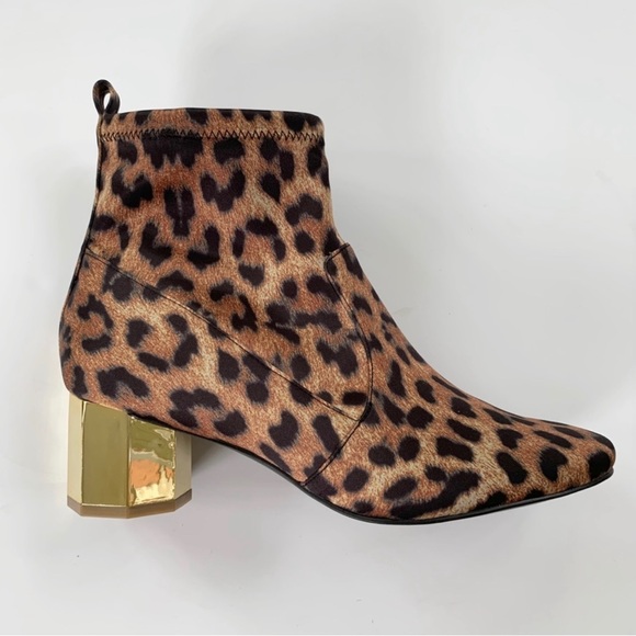 Katy Perry The Daina Leopard Stretch Boot 6.5 NWT - Picture 5 of 6